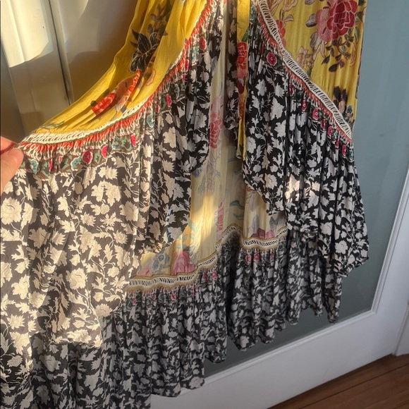 FARM RIO - EUC Sunlit Floral Wrap Maxi Dress - Picture 8 of 8